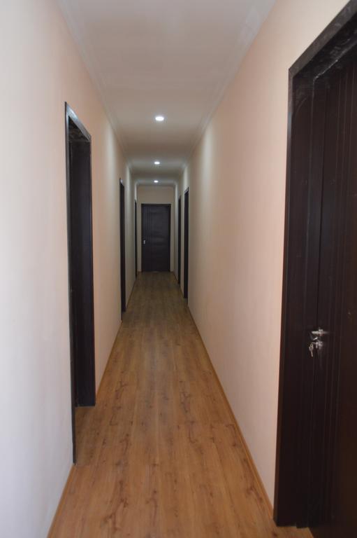 קזבגי Guest House Qubi מראה חיצוני תמונה