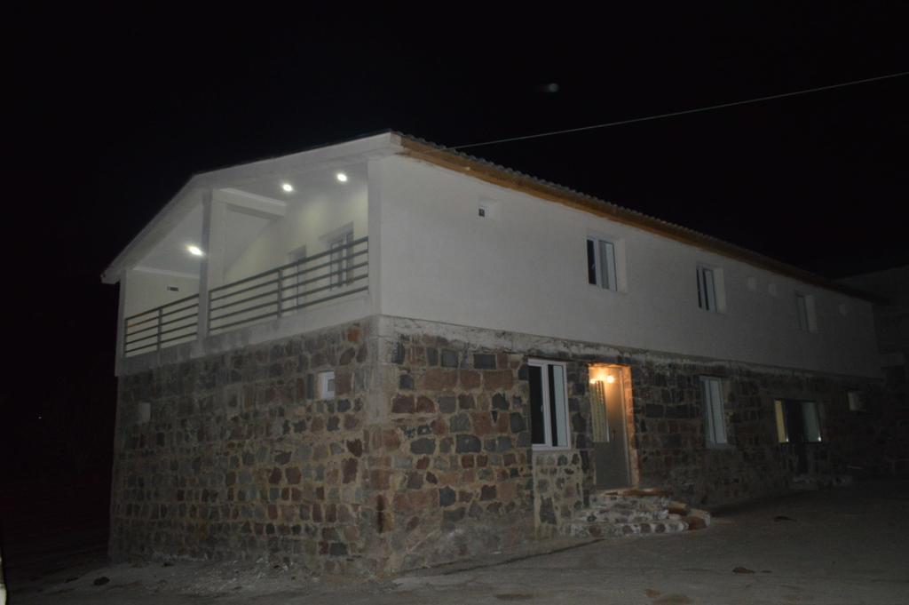 קזבגי Guest House Qubi מראה חיצוני תמונה