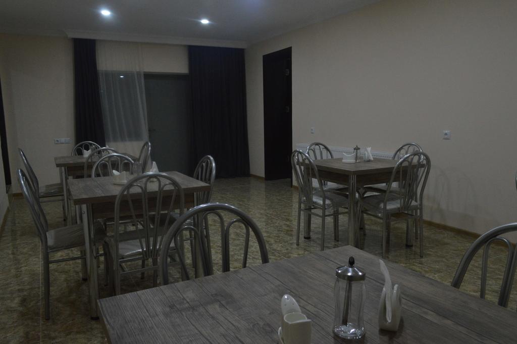 קזבגי Guest House Qubi מראה חיצוני תמונה