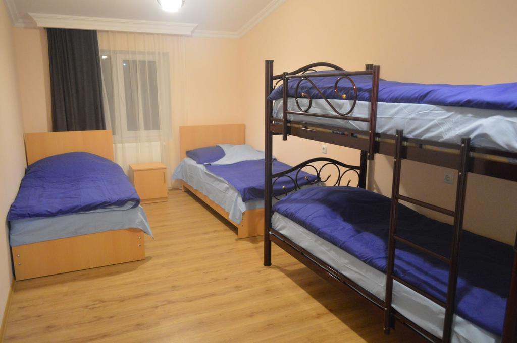 קזבגי Guest House Qubi מראה חיצוני תמונה