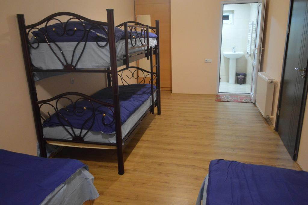 קזבגי Guest House Qubi מראה חיצוני תמונה