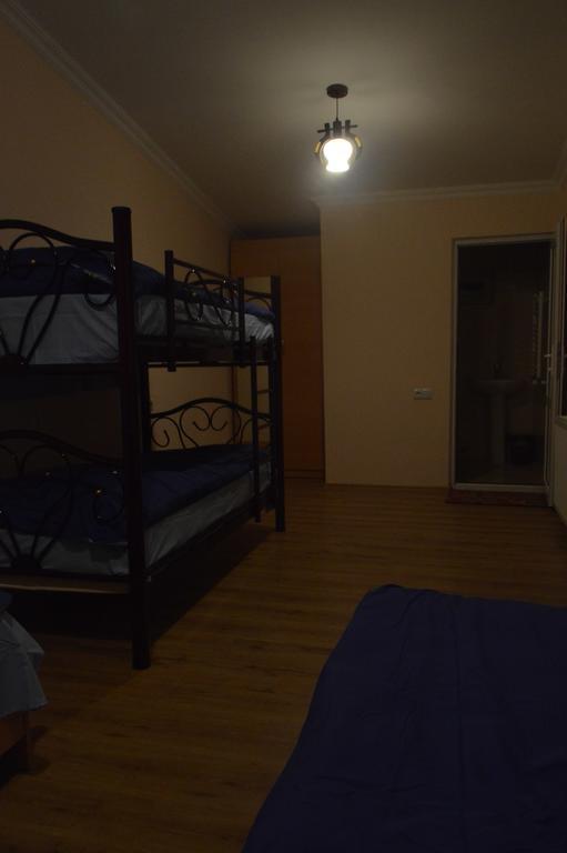 קזבגי Guest House Qubi מראה חיצוני תמונה