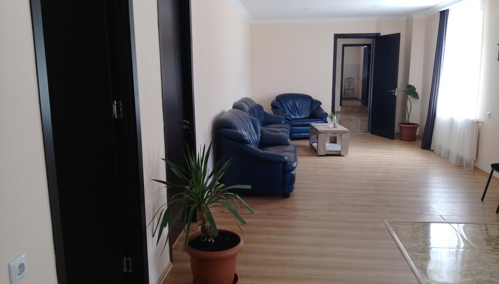 קזבגי Guest House Qubi מראה חיצוני תמונה