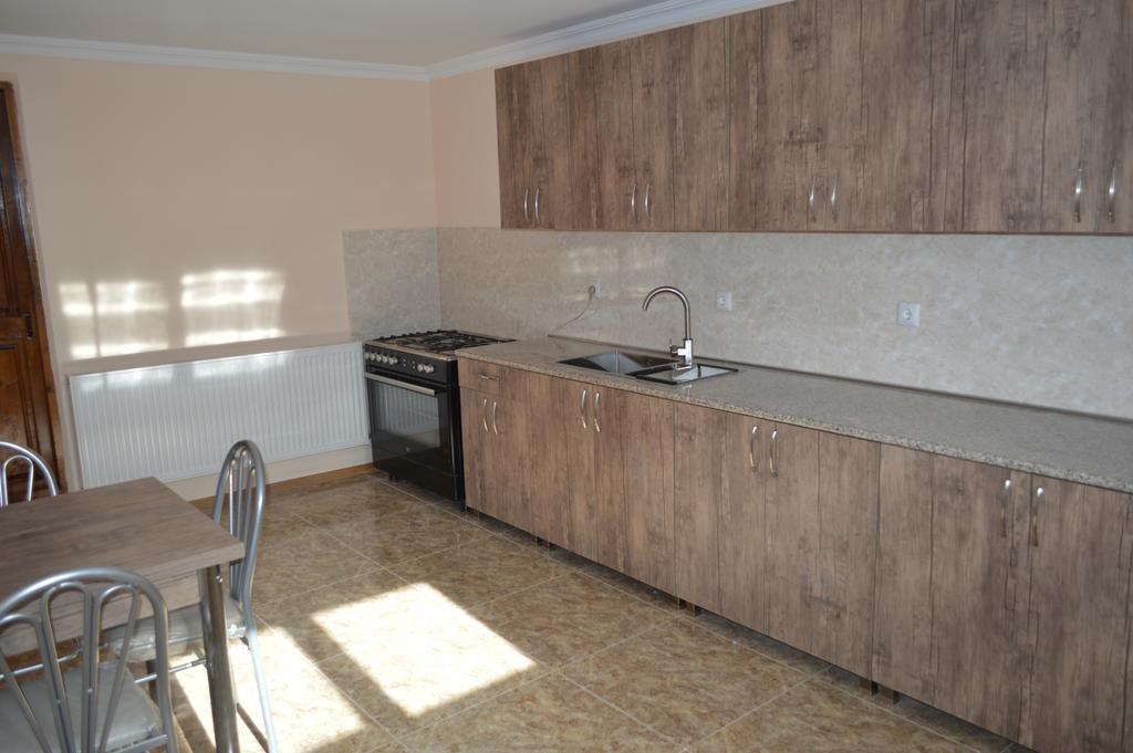 קזבגי Guest House Qubi מראה חיצוני תמונה