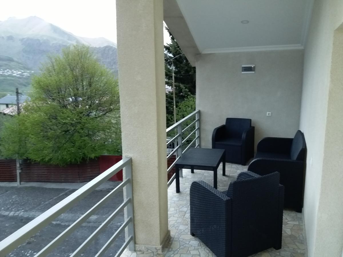 קזבגי Guest House Qubi מראה חיצוני תמונה