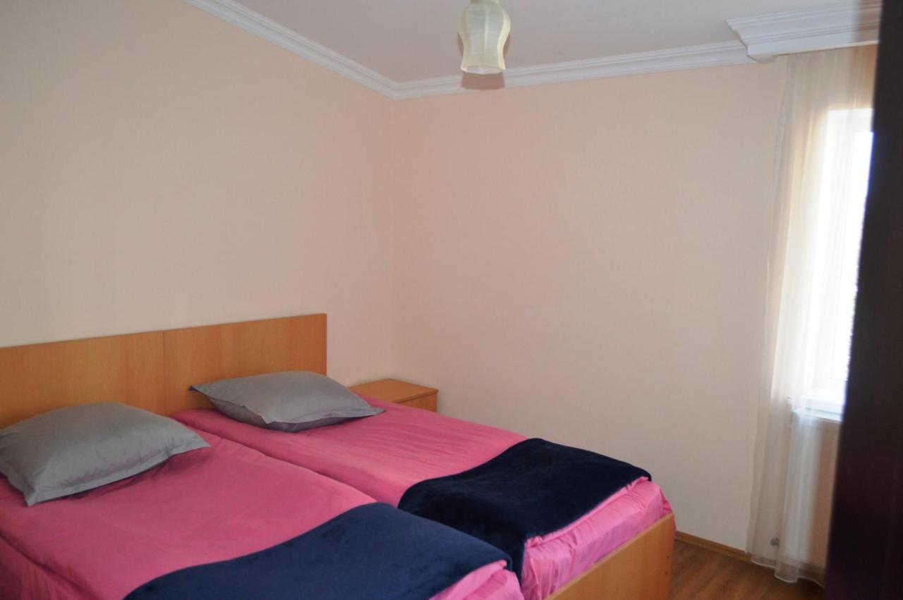 קזבגי Guest House Qubi מראה חיצוני תמונה